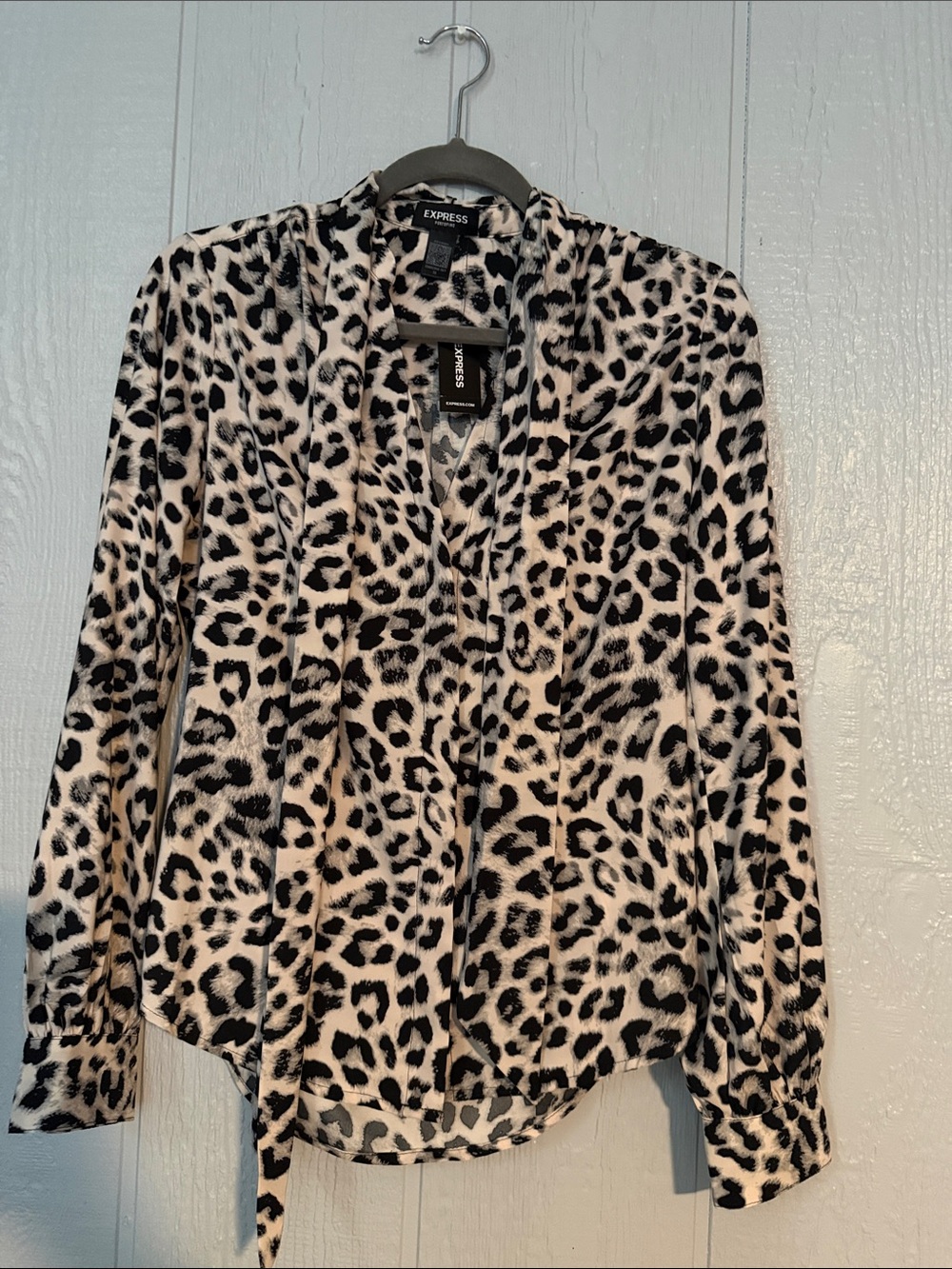 Express Leopard Print V-Neck Blouse - Black & Silver
